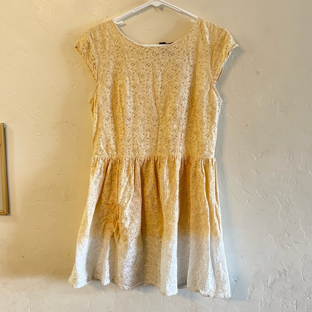 Fun & Flirt Cream Ombre Lace Overlay Sheath Dress Large